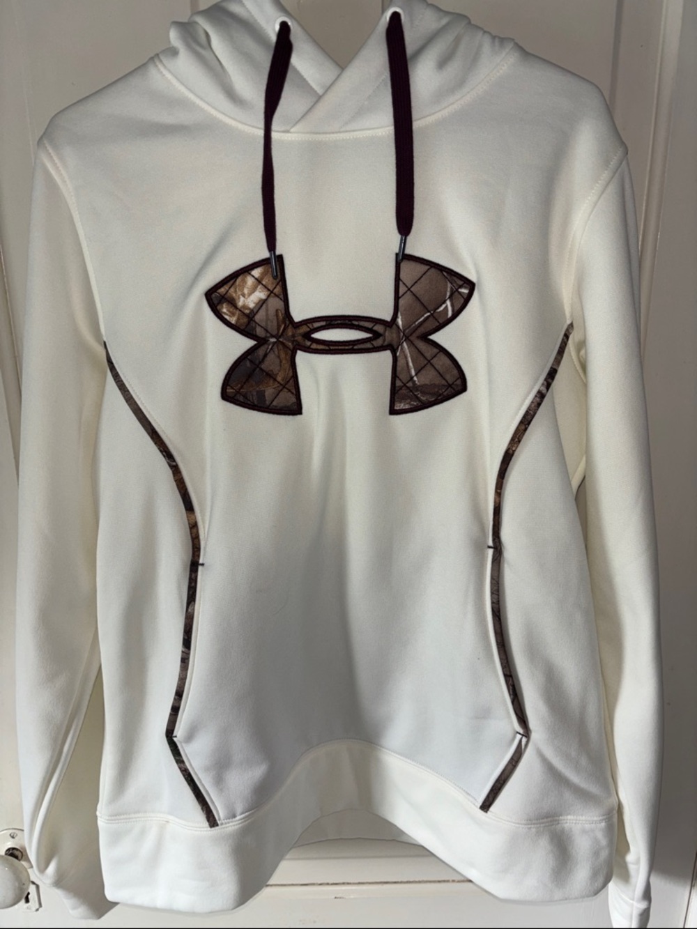 Under Armour White Pullover Hoodie with Brown Camo Logo
